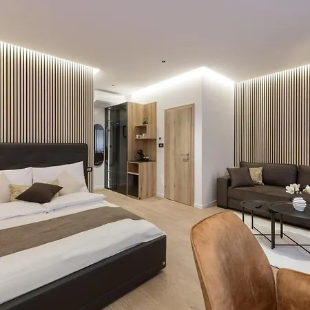 公寓式酒店 Royal Suite, 3*