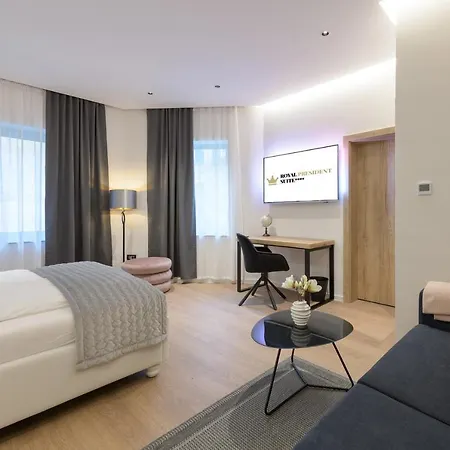 Royal Suite, 3* Любляна