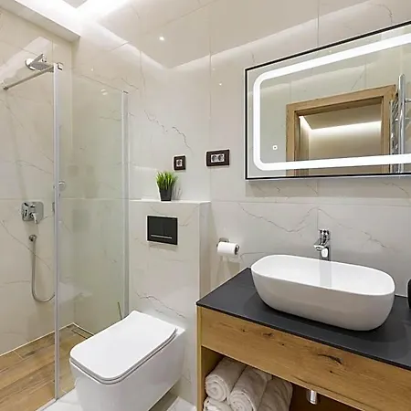 Royal Suite, Любляна