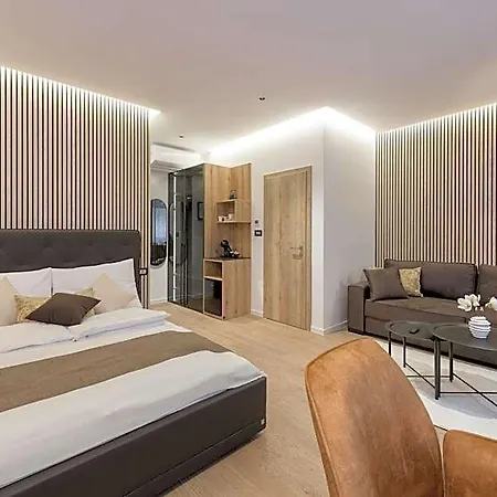 Royal Suite, Апарт-отель Любляна