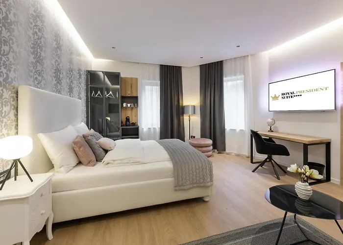 Aparthotel Royal Suite,